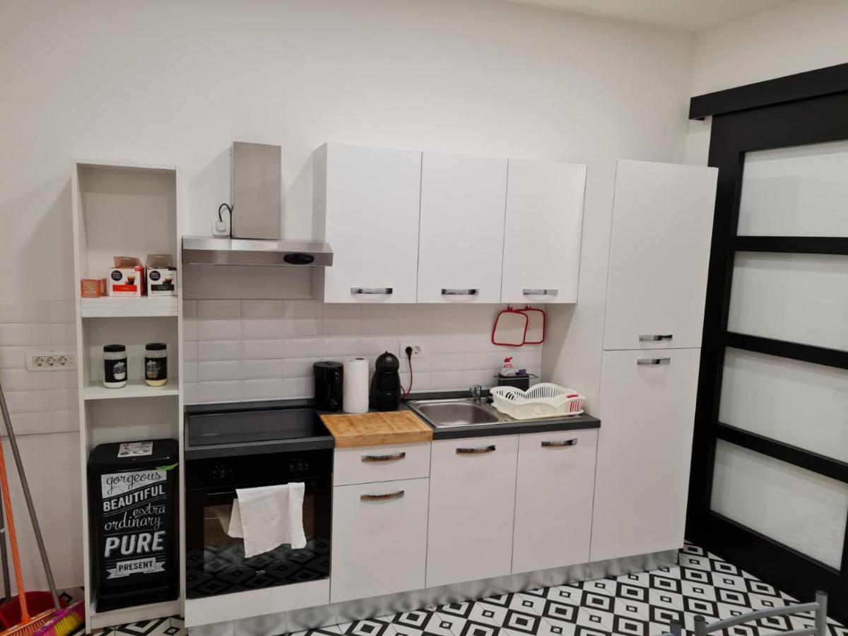 Apartman Nevenka Apartment Varazdin Bagian luar foto